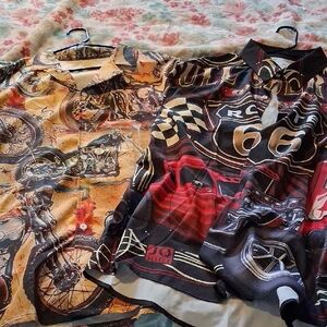 Men's Graphic short sleeve Bundle set of 2